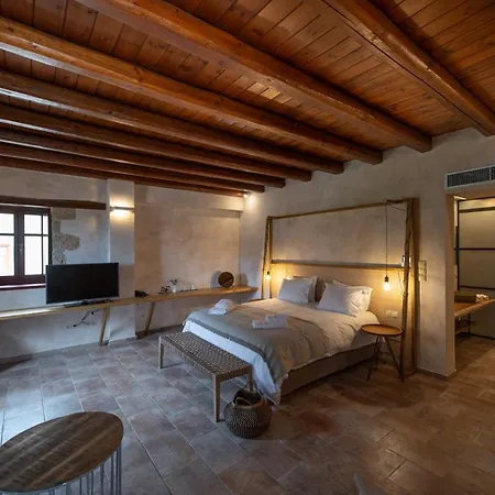 Brazzo Di Maina Hotel