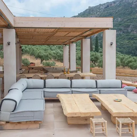 Hotel Brazzo Di Maina Oitilon