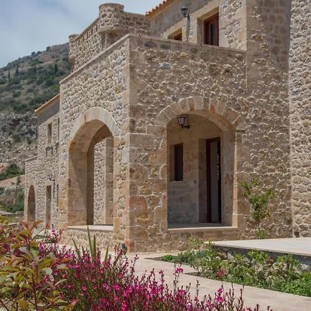 Brazzo Di Maina Otel 2*