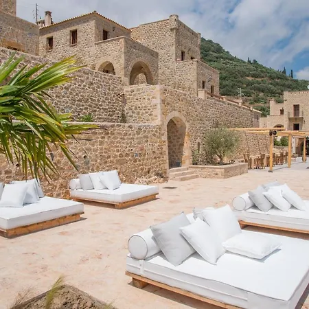 Hotel Brazzo Di Maina Oitilon