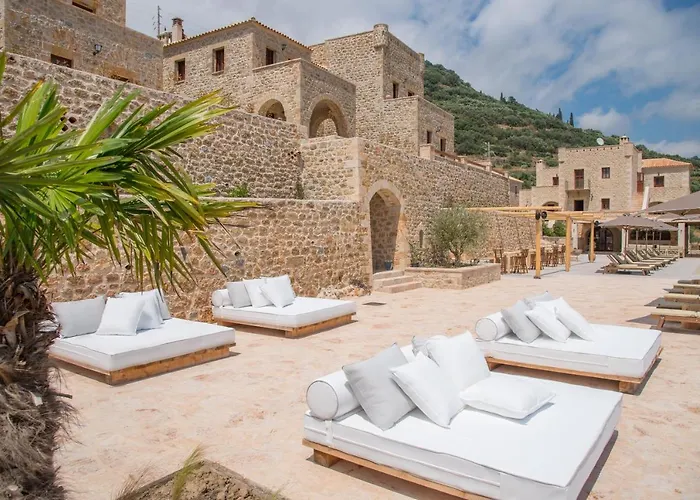 Hotel Brazzo Di Maina Oitylo